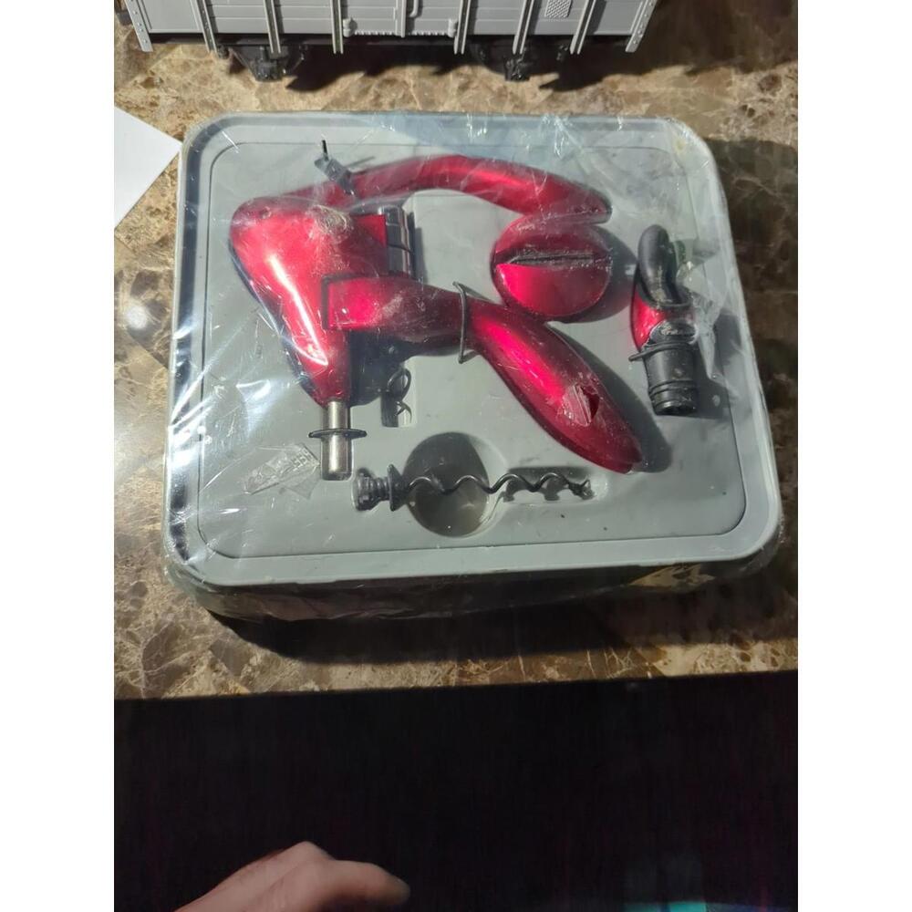 Houdini Lever Corkscrew W/ Foil Cutter & Spare Spiral Included